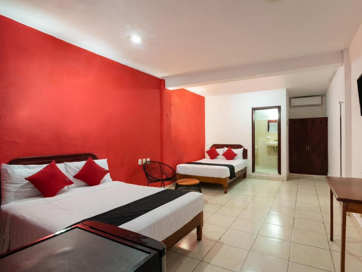 Capital O Hotel El Faisan Y El Venado Playa del Carmen Exterior photo
