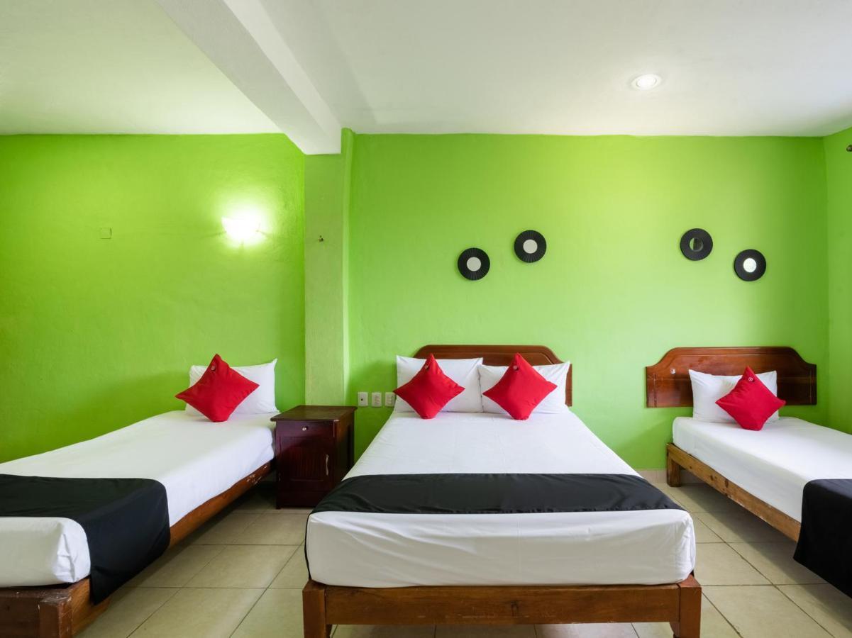 Capital O Hotel El Faisan Y El Venado Playa del Carmen Exterior photo